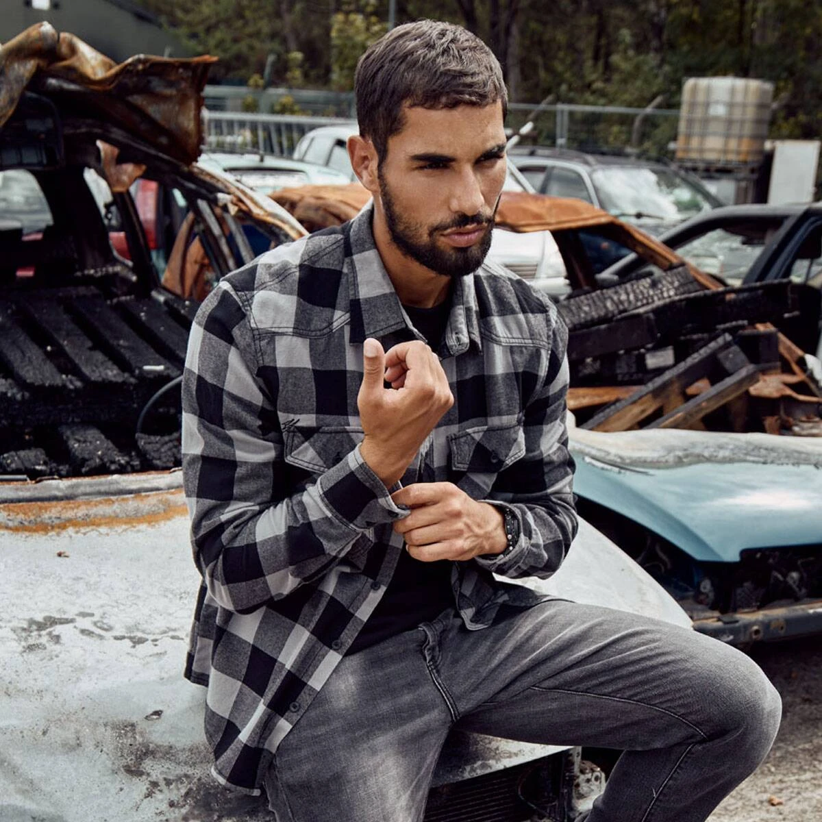 Brandit Checkshirt Schwarz-anthrazit 4 Brandit Checkshirt Schwarz-anthrazit – Bild 2