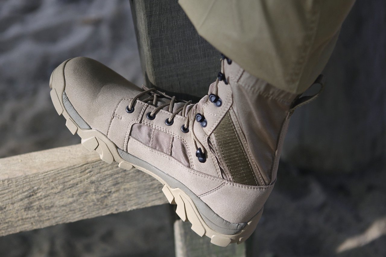 Outdoorfan Geschaft -Outdoorfan Geschaft eng pl DEFENSE BOOT CAMEL BRANDI