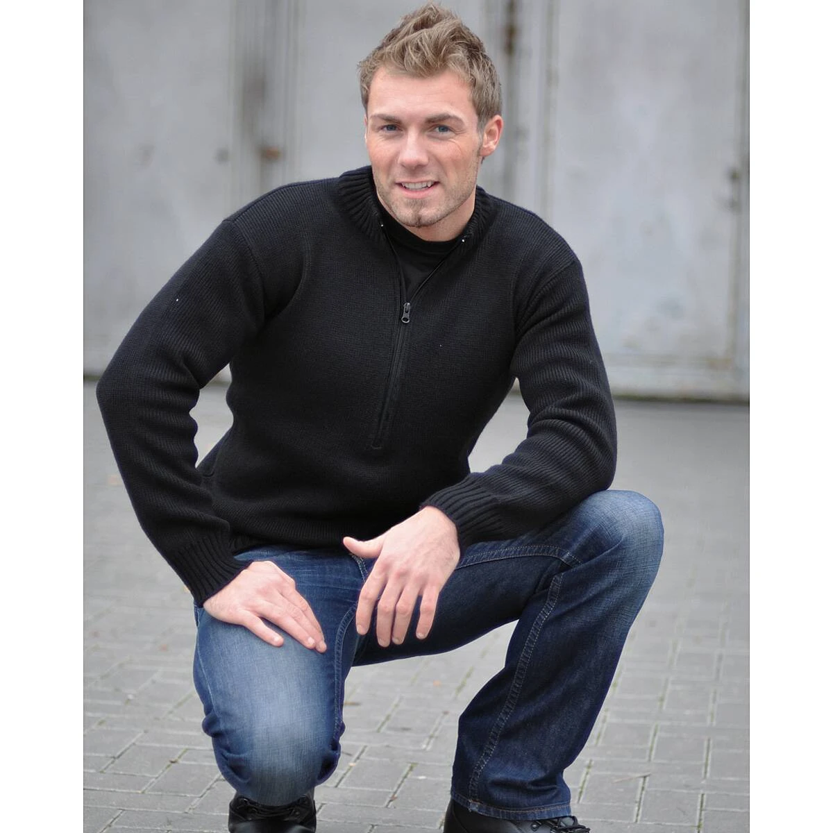 Mil-Tec Schweizer Armeepullover Schwarz 4 Mil-Tec Schweizer Armeepullover Schwarz – Bild 2