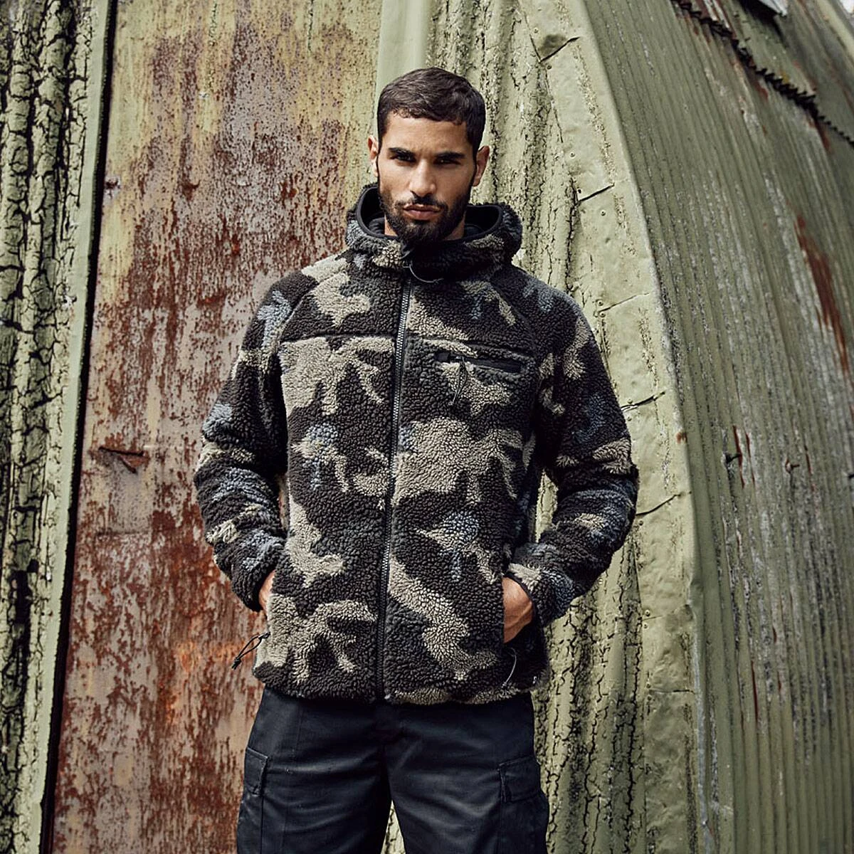 Brandit Teddyfleece Worker Jacke Mit Kapuze Darkcamo 4 Brandit Teddyfleece Worker Jacke Mit Kapuze Darkcamo – Bild 2